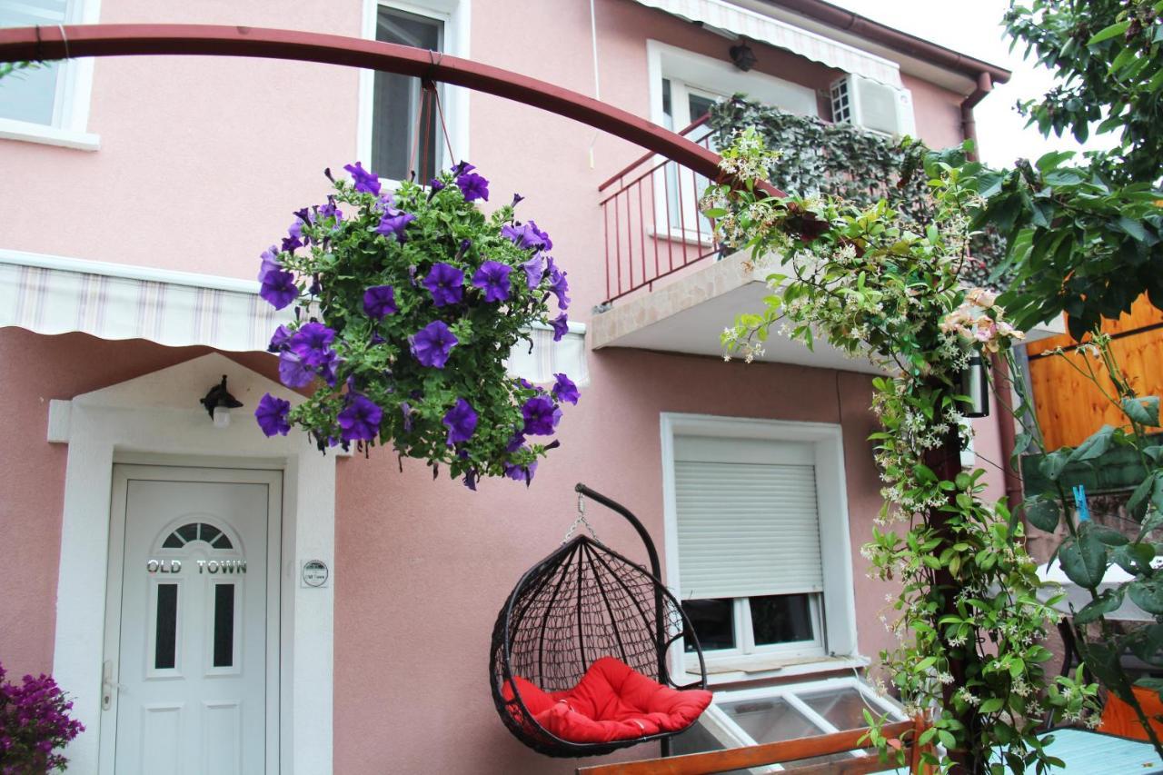 Old Town Rooms Podgorica Ngoại thất bức ảnh
